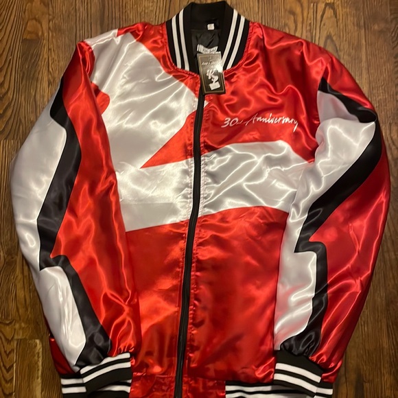 retro label Other - 🔥🔥BULLS JACKET 🔥🔥